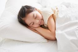 「子供の寝付き」に悩む親必見！　簡単な改善方法＆注意点も紹介