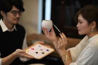 カラフルな江戸塗りで器を作る、お茶とお茶菓子付きのプラン@下北沢