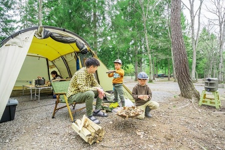 親子で力を合わせて初めてのキャンプ体験！