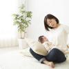 抱っこでぎっくり腰も！　「子育て腰痛」の原因と予防法