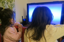 【育児都市伝説】テレビは子どもに悪影響って本当!?