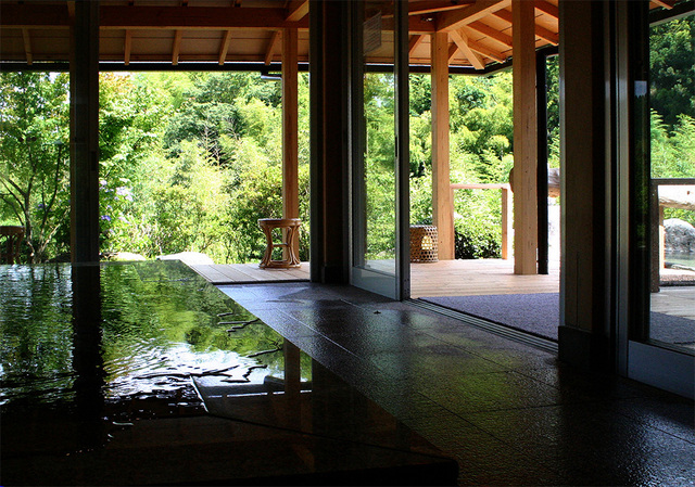 【関東近郊】温泉付きグランピング施設おすすめ7選　露天風呂も