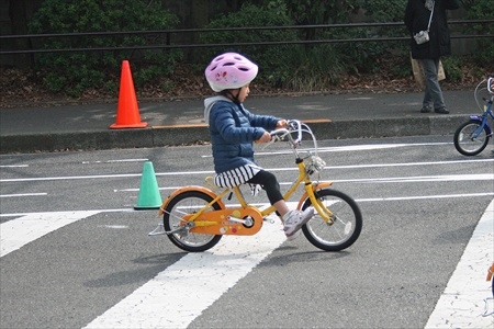 2 3時間で乗れる子どもも 補助輪なし自転車練習のコツ 子供とお出かけ情報 いこーよ