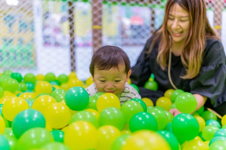 【嬉しい100円割引!!】子供の室内遊び場「ザキッズ」三重松阪高町店の写真