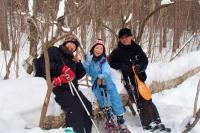 スノーシュー 冬の森で雪あそび！雪の山歩きハイキング　冬の自然体験