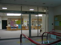 磯子図書館