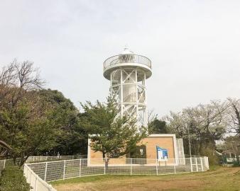 初島灯台・灯台資料展示館