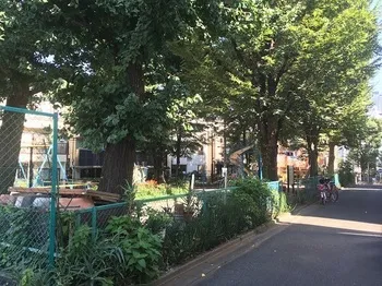 【施設写真】 提供：「恐るべき児童公園」（http://waradutoya.blog.so-net.ne.jp）