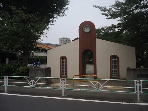 【施設写真】 提供：「恐るべき児童公園」（https://waradutoya.blog.so-net.ne.jp）
