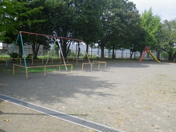 国分寺台第三児童公園