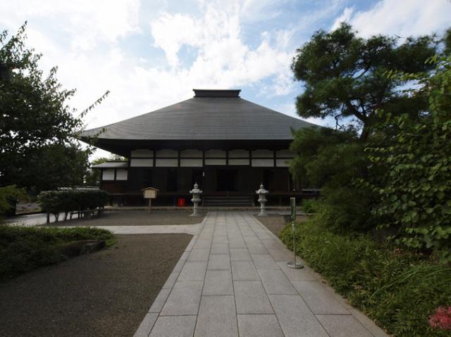 縁切寺満徳寺遺跡公園(満徳寺歴史資料館)