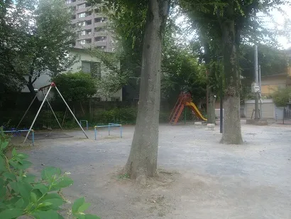 【施設写真】 提供：「恐るべき児童公園」（https://waradutoya.blog.so-net.ne.jp）
