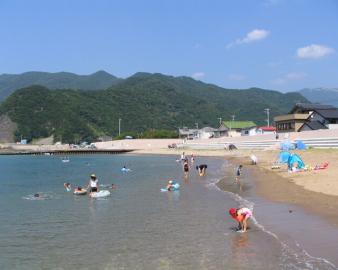 宇久須海水浴場
