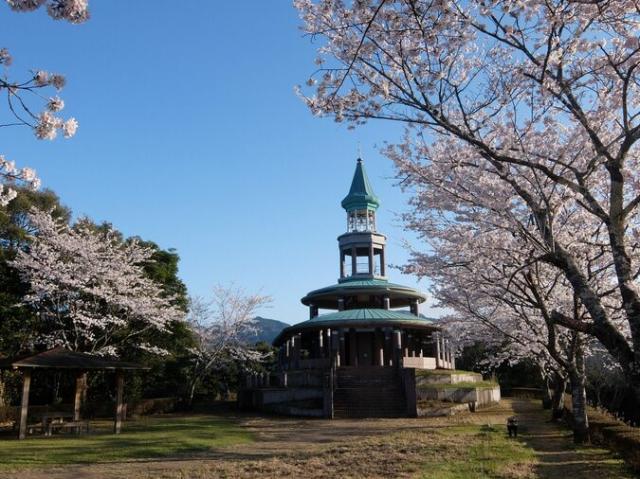 葉桜ふれあい公園