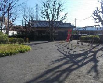 野崎かきの木児童公園