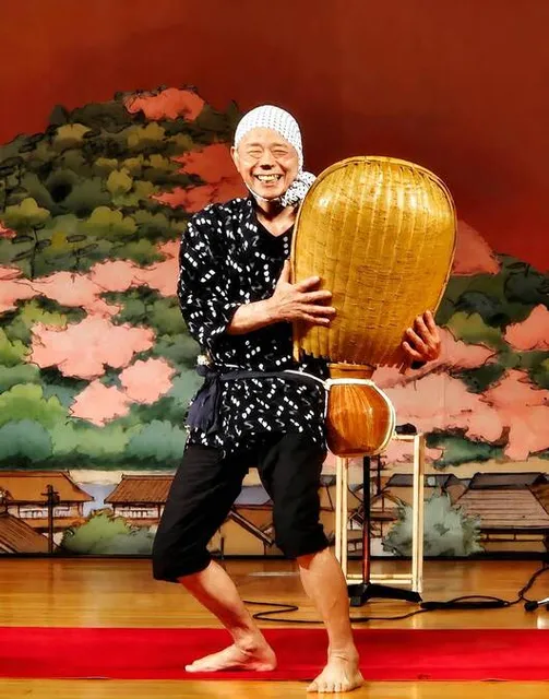 安来市安来節演芸館