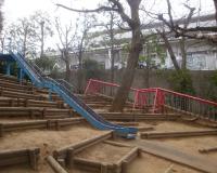【施設写真】 提供：「恐るべき児童公園」（http://waradutoya.blog.so-net.ne.jp）