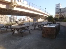 【施設写真】 提供：「恐るべき児童公園」（http://waradutoya.blog.so-net.ne.jp）
