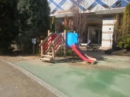 【施設写真】 提供：「恐るべき児童公園」（http://waradutoya.blog.so-net.ne.jp）