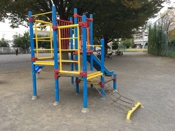 【施設写真】 提供：「恐るべき児童公園」（http://waradutoya.blog.so-net.ne.jp）