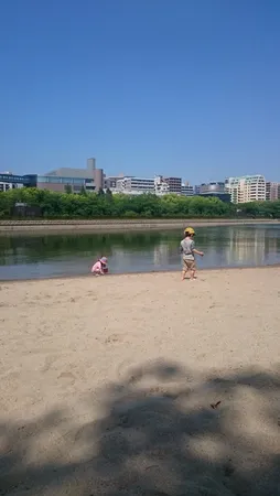 都会の砂浜