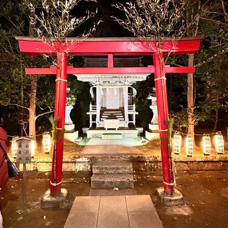 江ノ島神社は、龍神伝説が残る場所と...