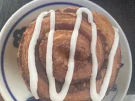 【メロンパンとパイが美味しかったです🥧】