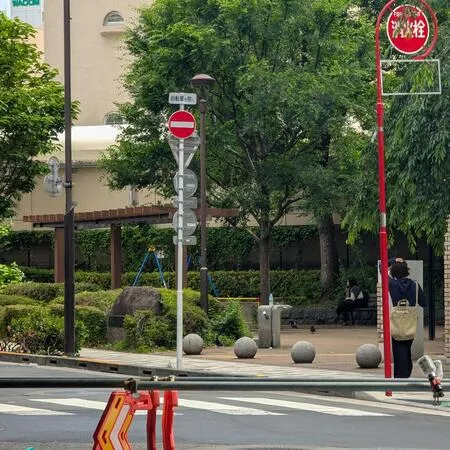 【ユーザ投稿】 神田駅と東京駅の間の小さな穴場公園...