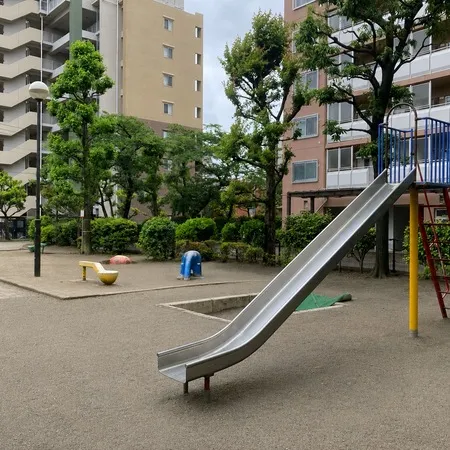 総武線が走るのが見えるので電車好き...