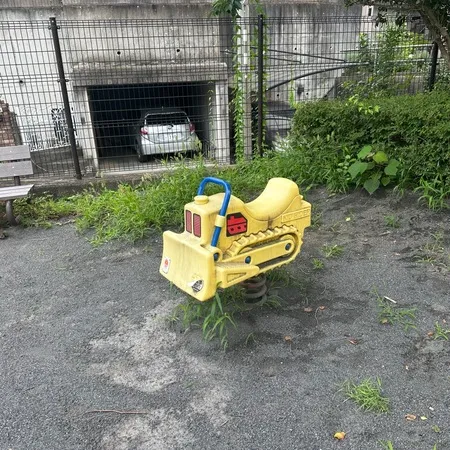 住宅街の行き止まりにある公園なので...