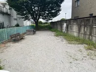 公園というより広場。