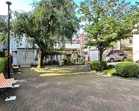 【ユーザ投稿】 住宅街にある小さな街かど公園です。...