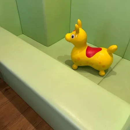 キッズルームがあり子供たちが安心し...