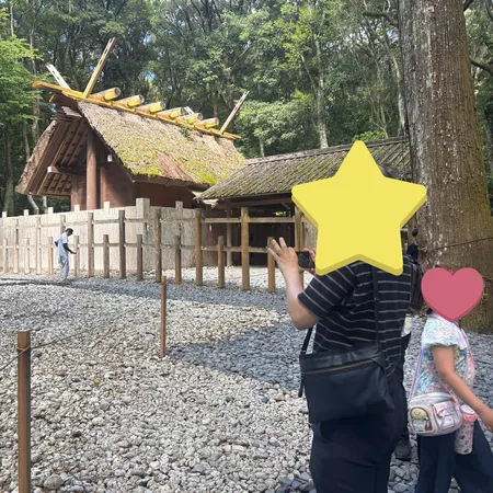 内宮は相当歩くので、娘はしんどそう...