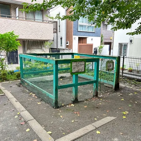 【ユーザ投稿】 比較的静かな住宅街住宅街の中にある...