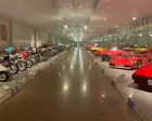 でかい一部屋しかありませが、並んで...