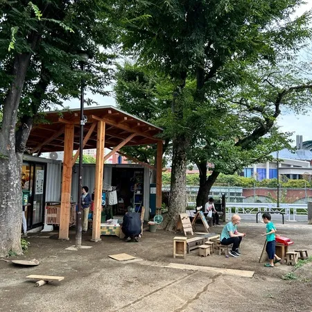 【ユーザ投稿】 恵比寿ガーデンプレイスの線路を挟ん...