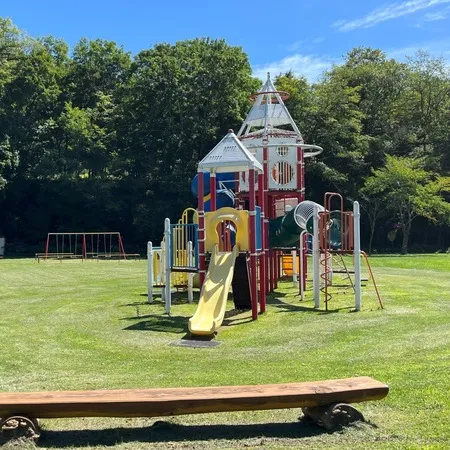 ⭐️1日たっぷり遊べる広〜い公園⭐️