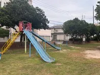 公園+テニスコート+緑地+円形の散...