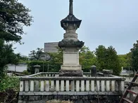 松阪市白粉町にある来迎寺です。松阪...