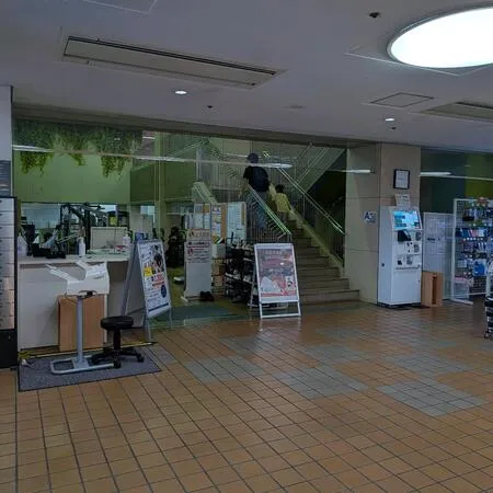 日曜日の朝9時にきました。