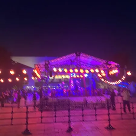 👹 広々とした空間でイベントも満喫...