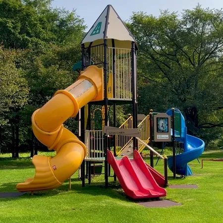 ⭐︎川の音を聞きながら遊べる広い公園⭐︎