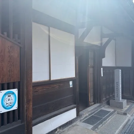 とても歴史のある建物でした。型紙に...