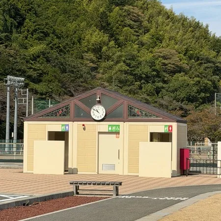 10月の土曜日に訪問しました。
