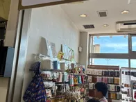 キッズのお土産コーナーが設けられて...