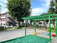 目黒区目黒本町の住宅街にある、こぢ...