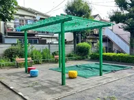 目黒区目黒本町の住宅街にある、こぢ...