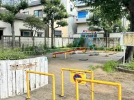 目黒区目黒本町の住宅街にある、こぢ...