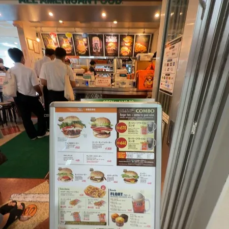 7時からのメニューと、9時からのメ...